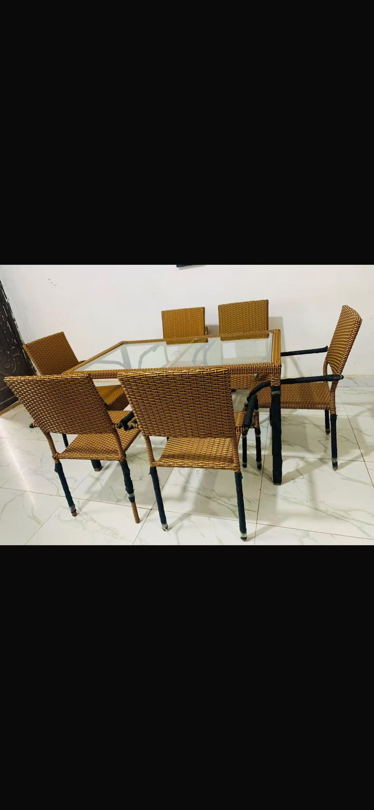 Dining chair